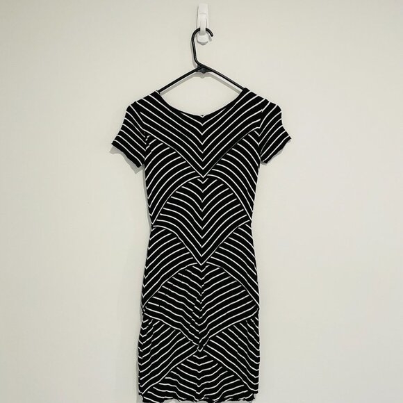 Bailey 44 Black and White Striped Short Sleeve Dress Size XS - Picture 8 of 13